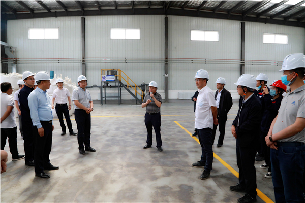 upay钱包集团复工复产促增添项目观摩聚会与会职员走进大秦国源三秦环保秦邦园区在榆项目
