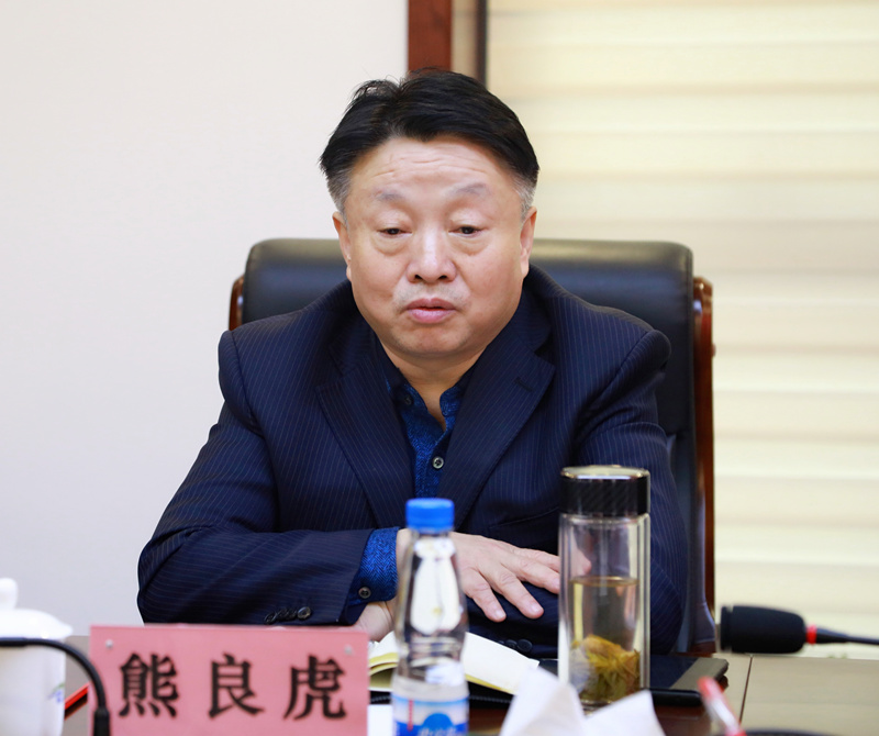 熊良虎顾峰拜会渭河生态集团党委书记董事长李友成、总司理杨大庆