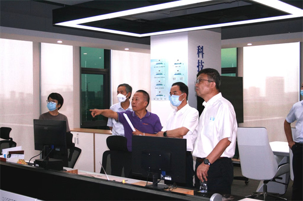 省国资委党委书记任国到秦创原upay钱包集团立异中心调研