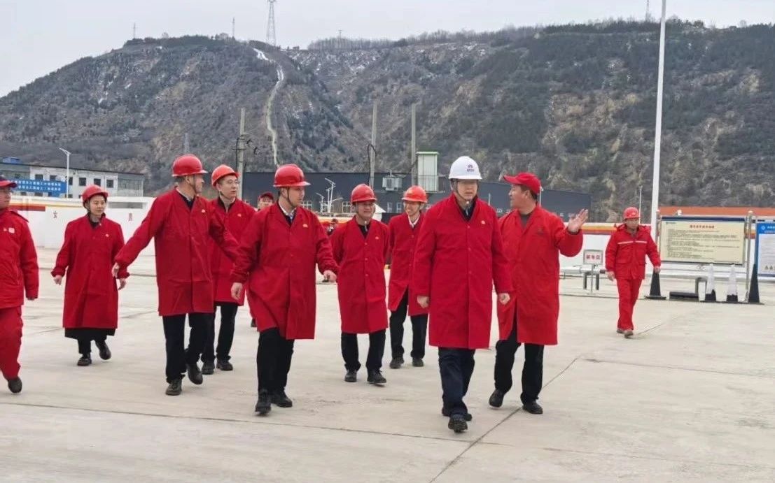 郝军亮赴保隆能源公司、、油气工程公司项目一线调研